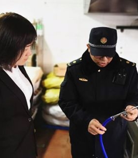 豐臺城管持續(xù)開展燃氣安全專項檢查 責令改正問題442處